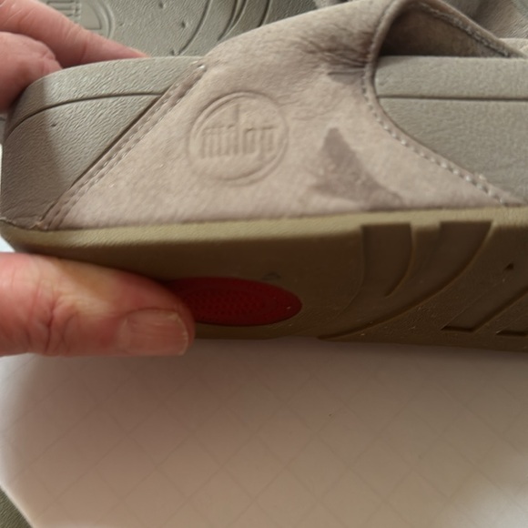 Fit Flops Florrie Putty Leather Toe Post - Picture 6 of 13